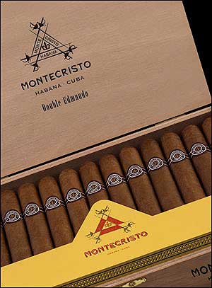 THE LONG AWAITED CIGAR- MONTECRISTO 'DOUBLE EDMUNDO'  HAS ARRIVED !