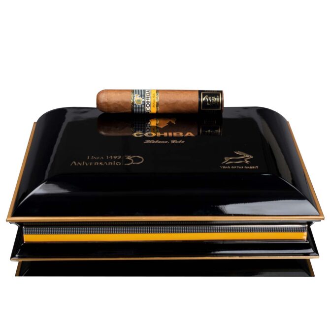 Cohiba Siglo de Oro Year of the Rabbit / Box of 18 - Image 2