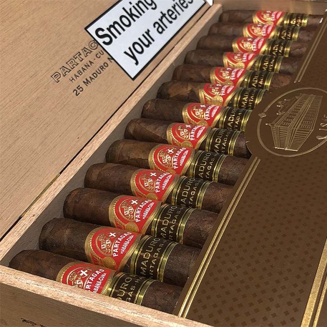 Partagas Maduro No.3 / Box of 25 - Image 2