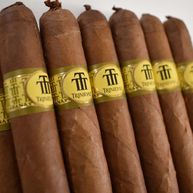 Trinidad Fundadores / Cabinet of 24 - Image 2