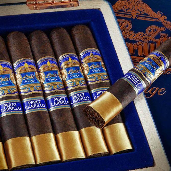 E.P. Carrillo Pledge Prequel Robusto / Box of 10 - Image 3