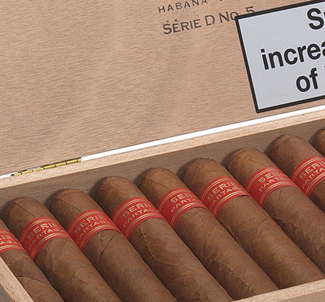 Partagas Serie D No.5 / Box of 25 - Image 2