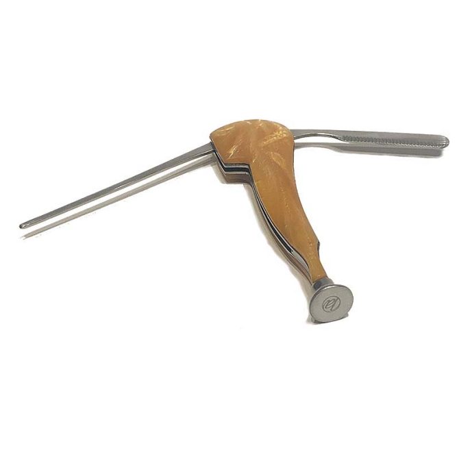 Amber Finished Pipe Tool - Image 2