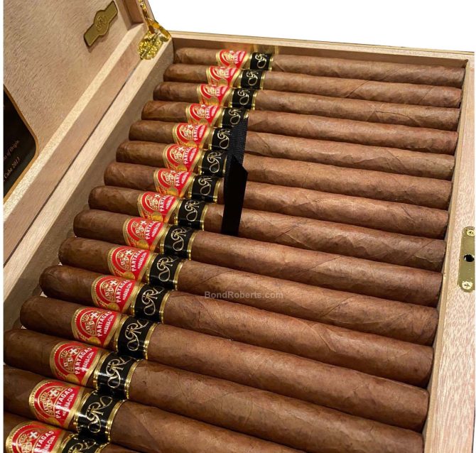 Partagas Lusitanias Gran Reserva Cosecha 2007 / box of 15 - Image 4