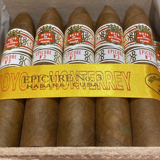 Hoyo de Monterrey Epicure No.3 / Box of 25 - Image 5