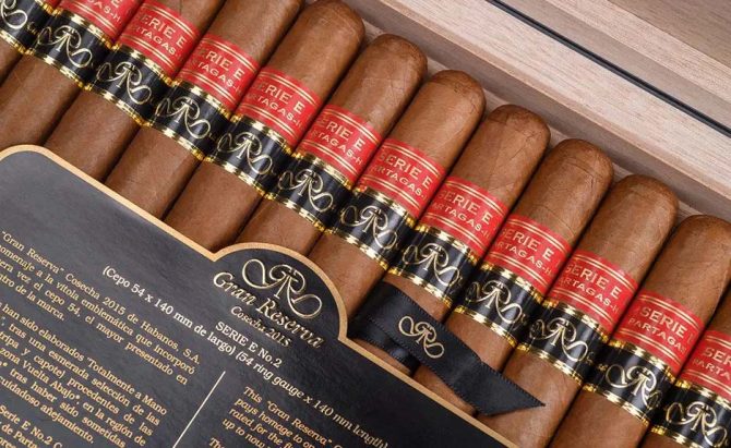Partagas Serie E No.2 Gran Reserva (Cosecha 2015) / Box of 15 - Image 3