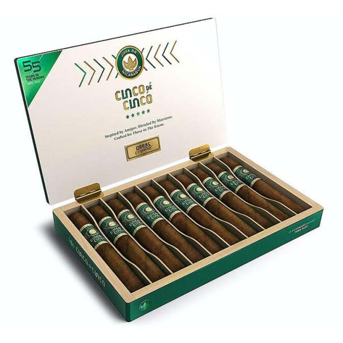 Joya de Nicaragua Cinco De Cinco Toro / Box of 10 - Image 8