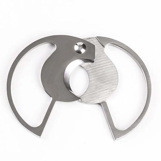 Round Stainless Steel Pocket Cigar Scissors - Image 2