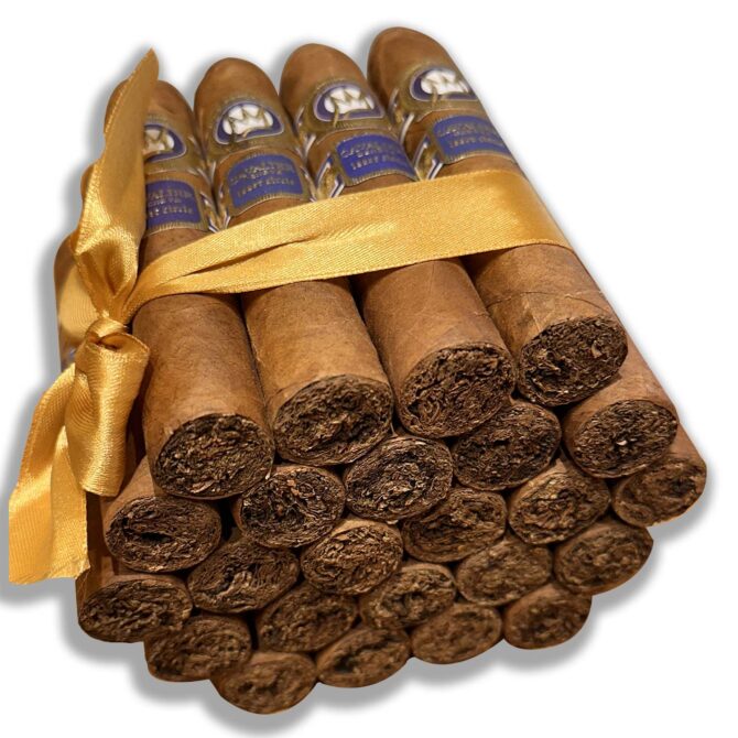 Cavalier Inner Circle Domaine Robusto Grande Cigar / Box of 24 - Image 2