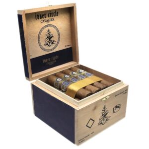 Cavalier Inner Circle Domaine Robusto Grande Cigar / Box of 24