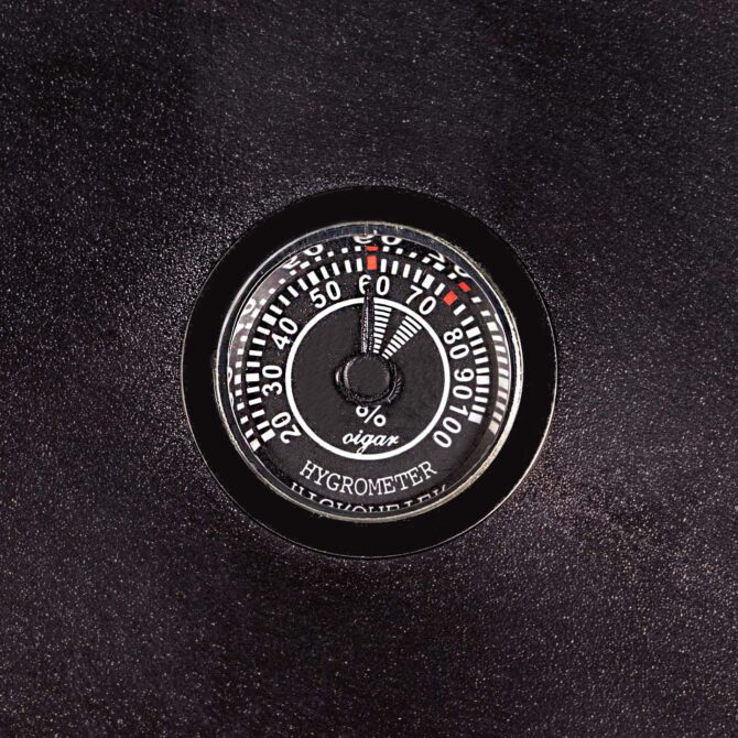 Passatore Cigar Travel Humidor for 5 cigars with Hygrometer / Black - Image 3