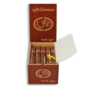 La Flor Dominicana Double Ligero Chiselito / Box of 20