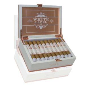 Rocky Patel White Label Robusto / Box of 20